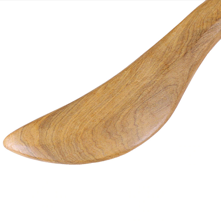 Фото: Скребок ГуаШа из сандалового дерева